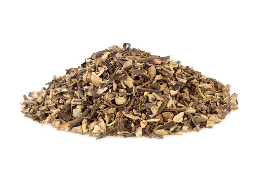 Echinacea is one of the most well-known and researched herbs for immune support. Traditionally used by Indigenous peoples and herbalists for centuries, this powerful plant helps the body combat infections, reduce inflammation, and shorten the duration of colds and flus.